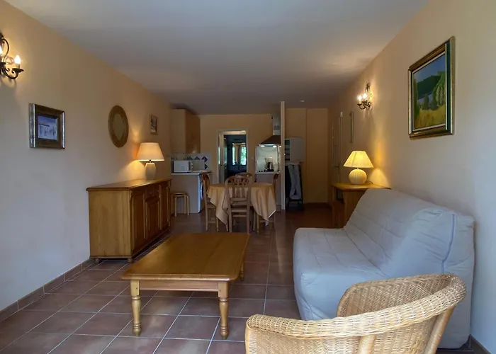 04b2 Beautiful In A Mas Provencal - Pool